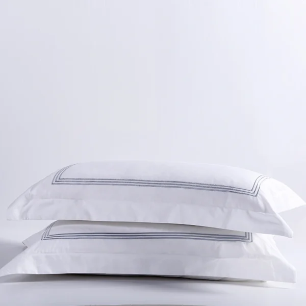 Embroidered Border Duvet Cover Sets (4) Embroidered Border Duvet Cover Sets