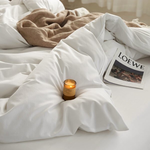 white bedding sets5 Solid White Jacquard Bedding Sets