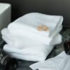 1 (1) White Platinum Satin Embroidered Bath Towel