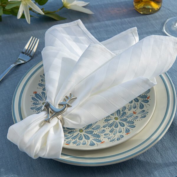 1I3A5027 5 Star Hotel Napkins