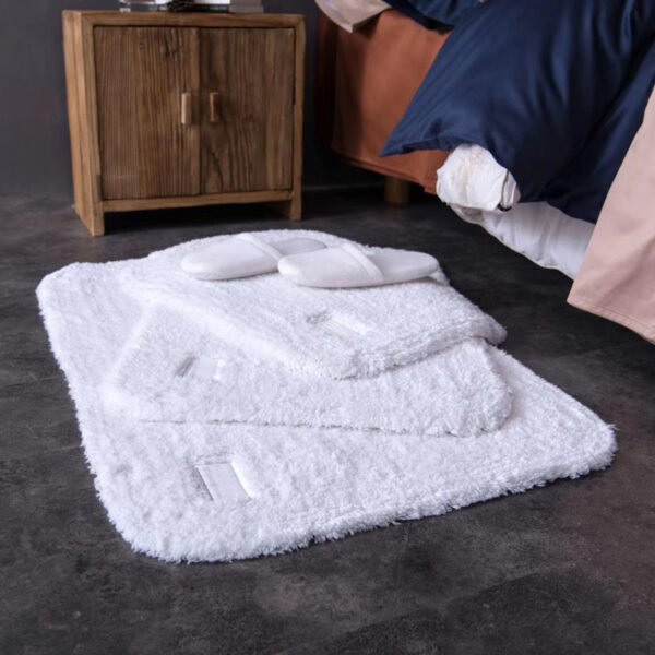 Floor Mat Anti Slip (3) Luxury Pure White Bath Mat 60 cm by 90 cm