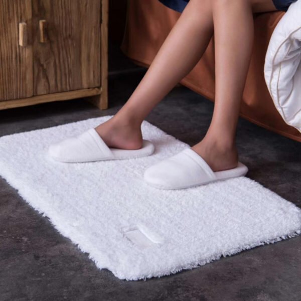 Floor Mat Anti Slip (5) Luxury Pure White Bath Mat 60 cm by 90 cm