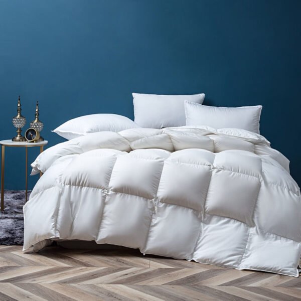 White goose down comforters (3) 100  Goose Down Duvet